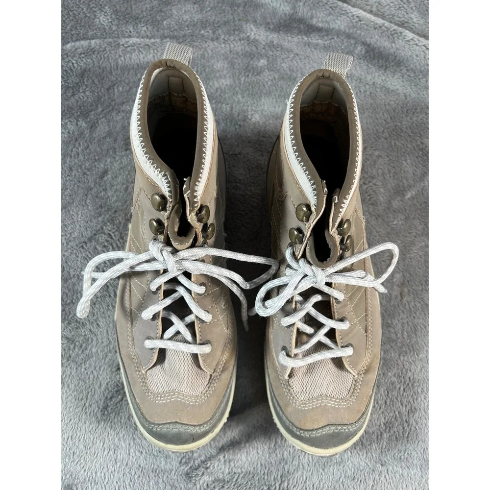 Simms Fishing Flats Wading Sneaker Boots Mens Size 7 Brown Gray High Top